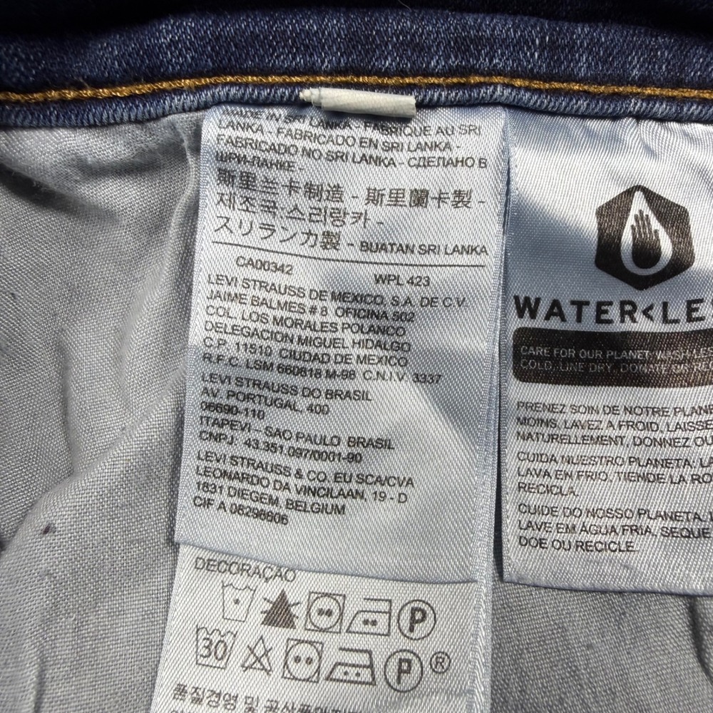Levis Classic Bootcut Jeans Womens 16S Medium Wash Blue Denim WaterLess - Picture 9 of 11